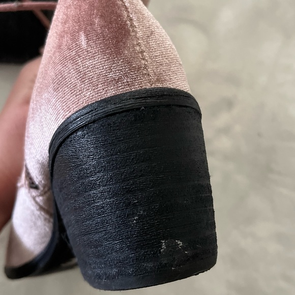 DOLCE VITA Pink Velvet Lace-Up Booties - Picture 3 of 7